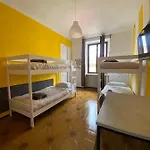 Hostel Metro Young Turin