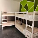 Metro Young Hostel *