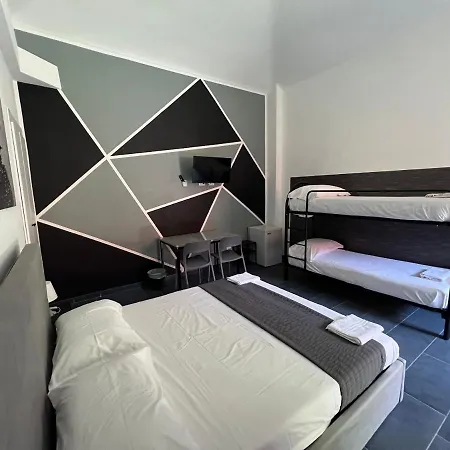 Metro Young Ostello *