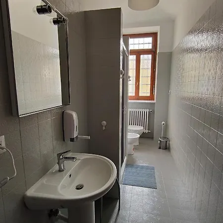 Hostel Metro Young *