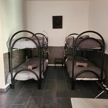 Metro Young Турин